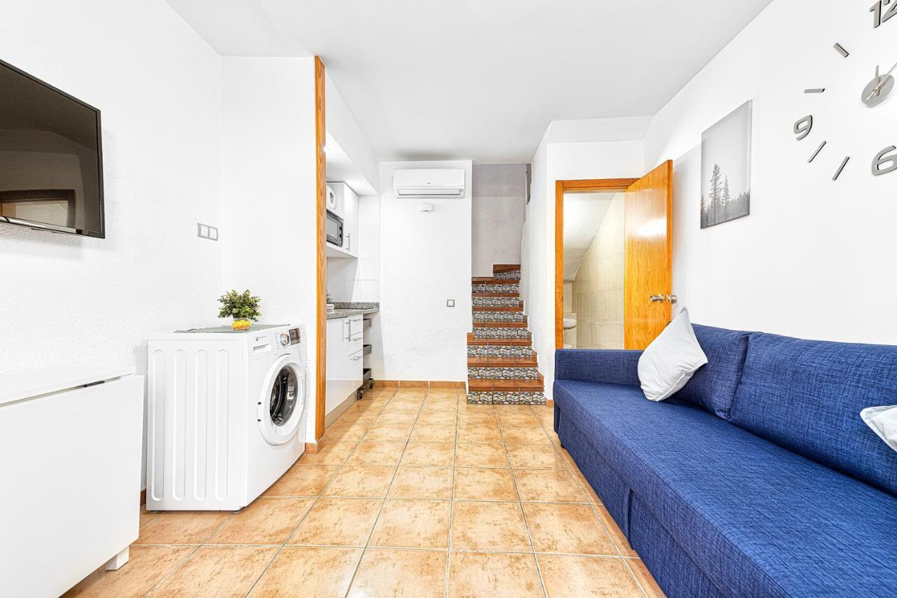 Green Island Holiday San Bartolome Bagian luar foto