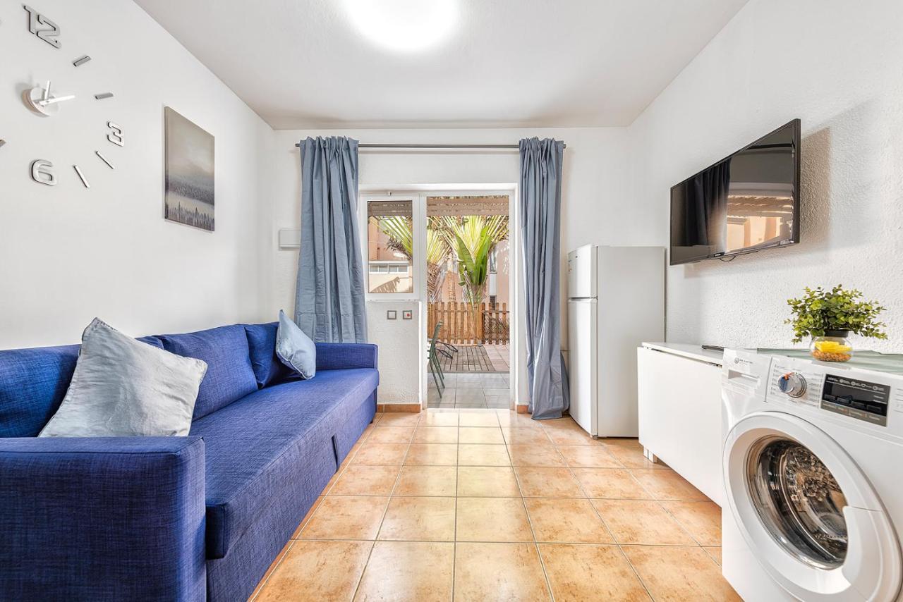 Green Island Holiday San Bartolome Bagian luar foto